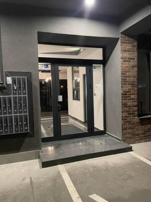 City Leks Apartment Скопие Екстериор снимка
